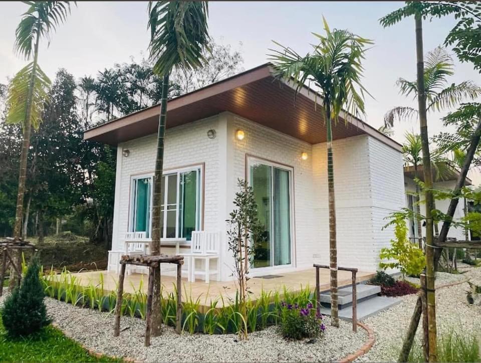 Homdoiintr Farmstay ฮ่อมดอยอินทร์ ฟาร์มสเตย์ Ban Huai Kaeo Exteriér fotografie